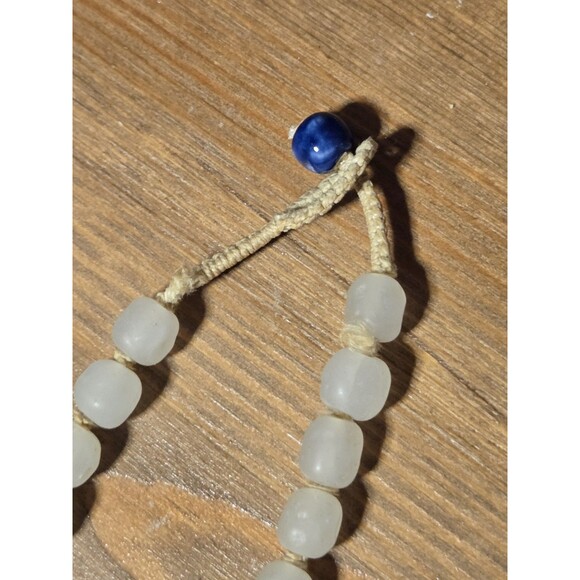 Vintage Artisan-Made Blue & White Floral Pottery Pendant Beaded Necklace - Picture 6 of 7
